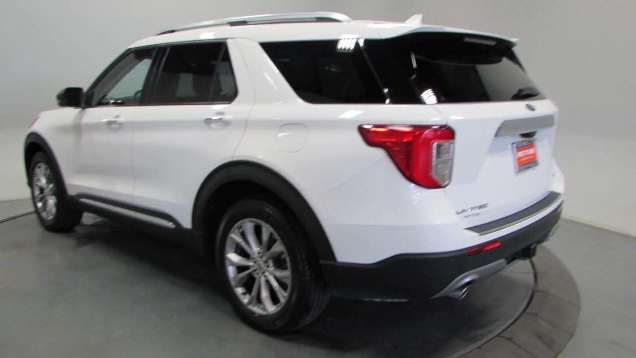 2021 Oxford White Ford Explorer Limited 4X4 SUV