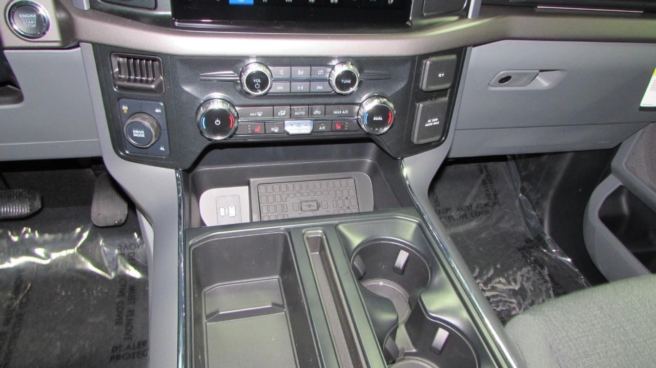 2024 Ox White Ford F-150 XLT 4X4 Truck