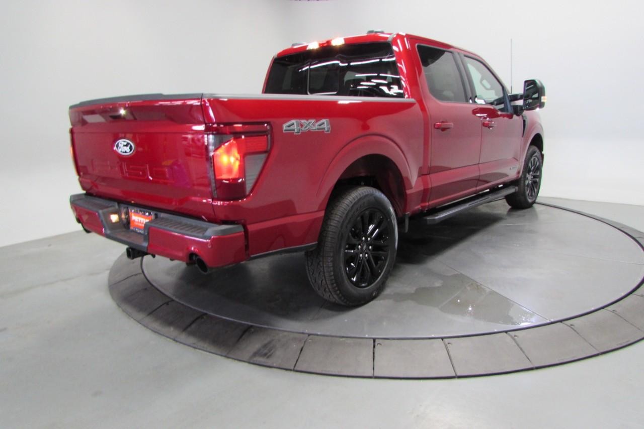 2025 Rapid Red Metallic Tinted Clearcoat Ford F-150 XLT 4X4 Truck