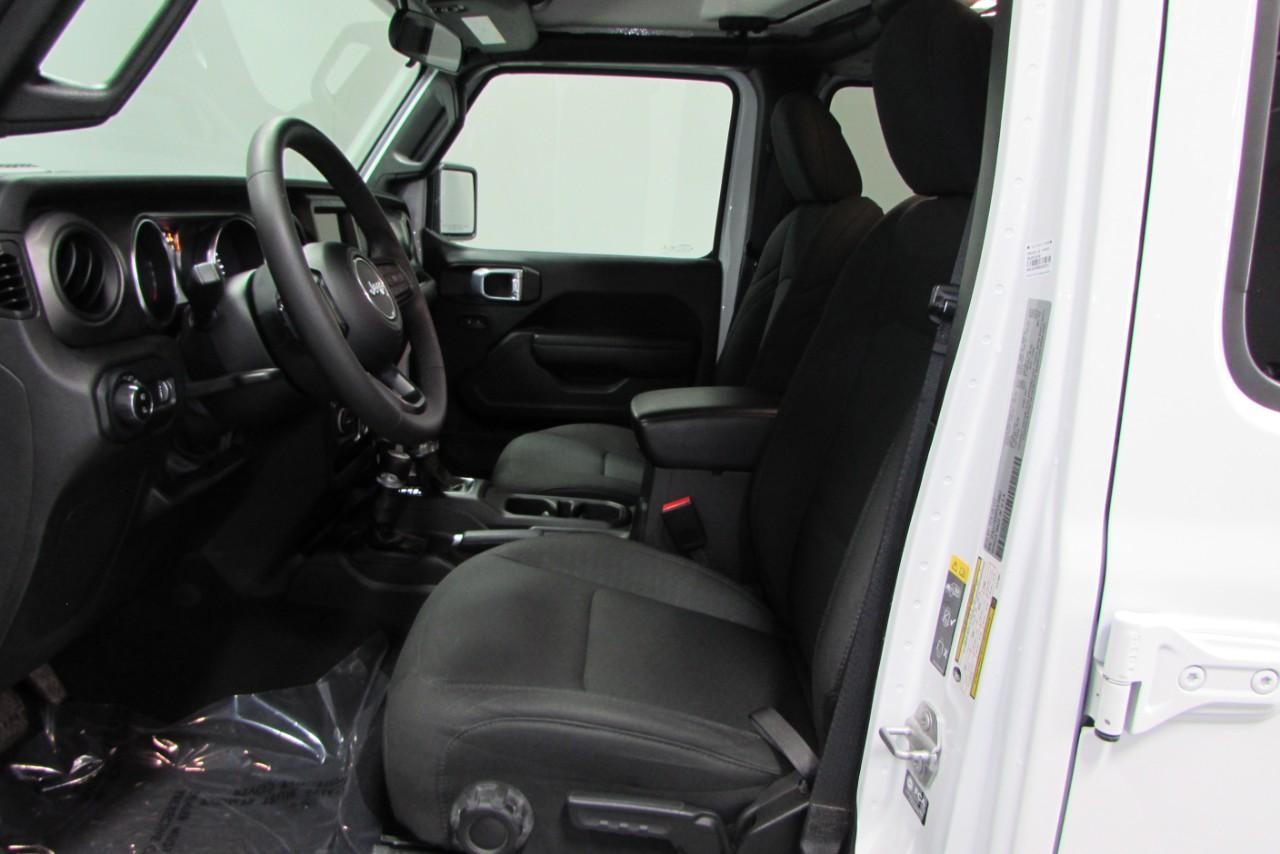 2023 Bright White Clearcoat Jeep Gladiator Sport 4X4 Truck