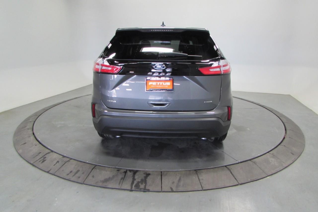 2024 Carbonized Gray Metallic Ford Edge SE AWD SUV