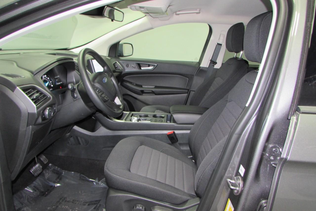 2024 Carbonized Gray Metallic Ford Edge SE AWD SUV
