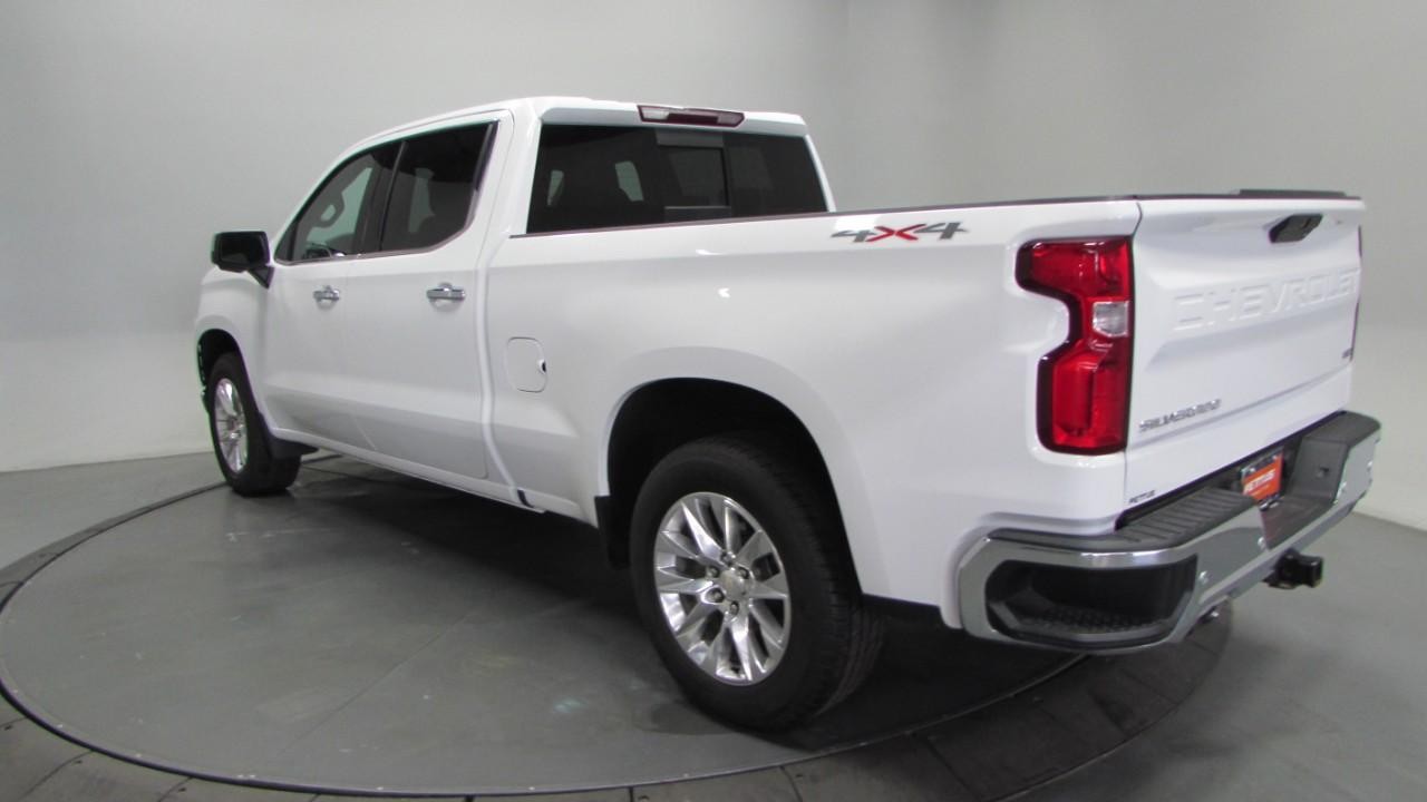 2021 Iridescent Pearl Tricoat Chevrolet Silverado 1500 LTZ 4X4 Truck