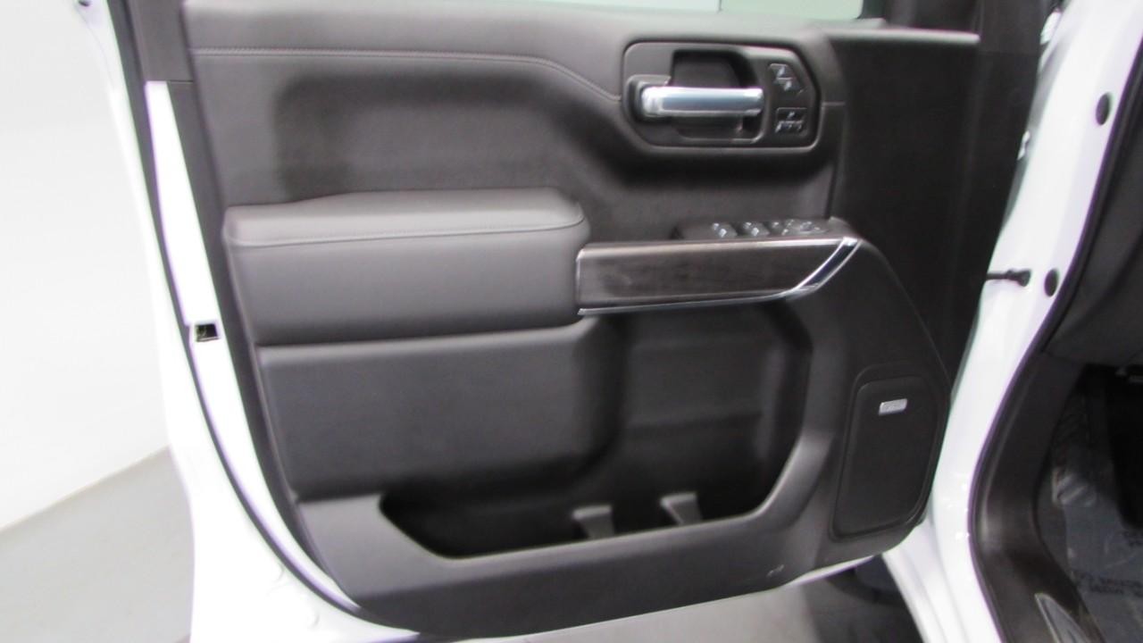 2021 Iridescent Pearl Tricoat Chevrolet Silverado 1500 LTZ 4X4 Truck