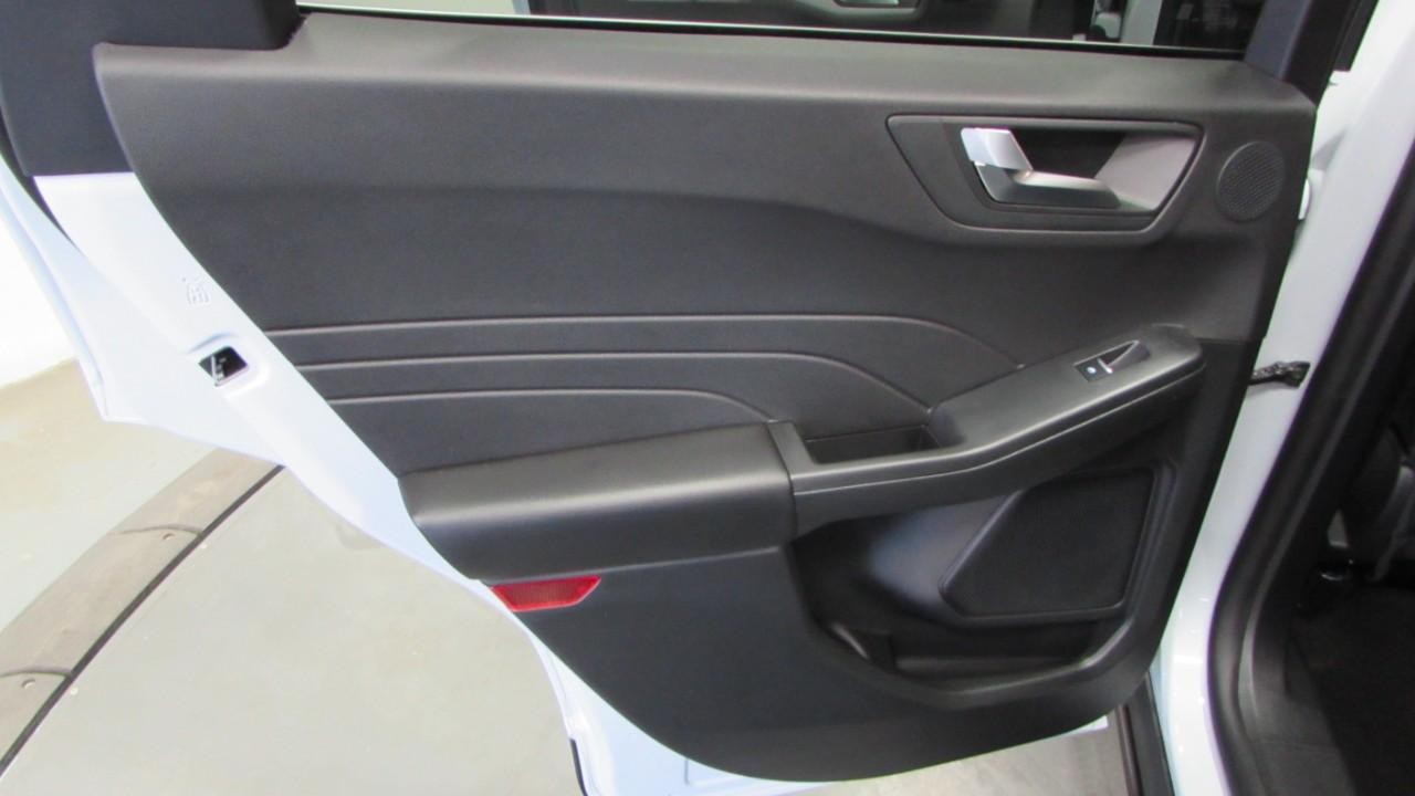 2025 Space Silver Metallic Ford Escape Platinum AWD SUV