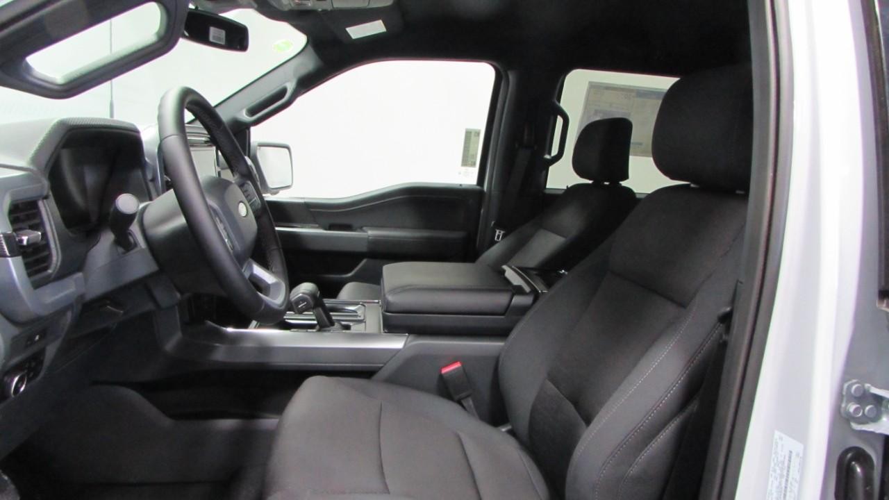 2025 Space White Metallic Ford F-150 XLT 4X4 Truck
