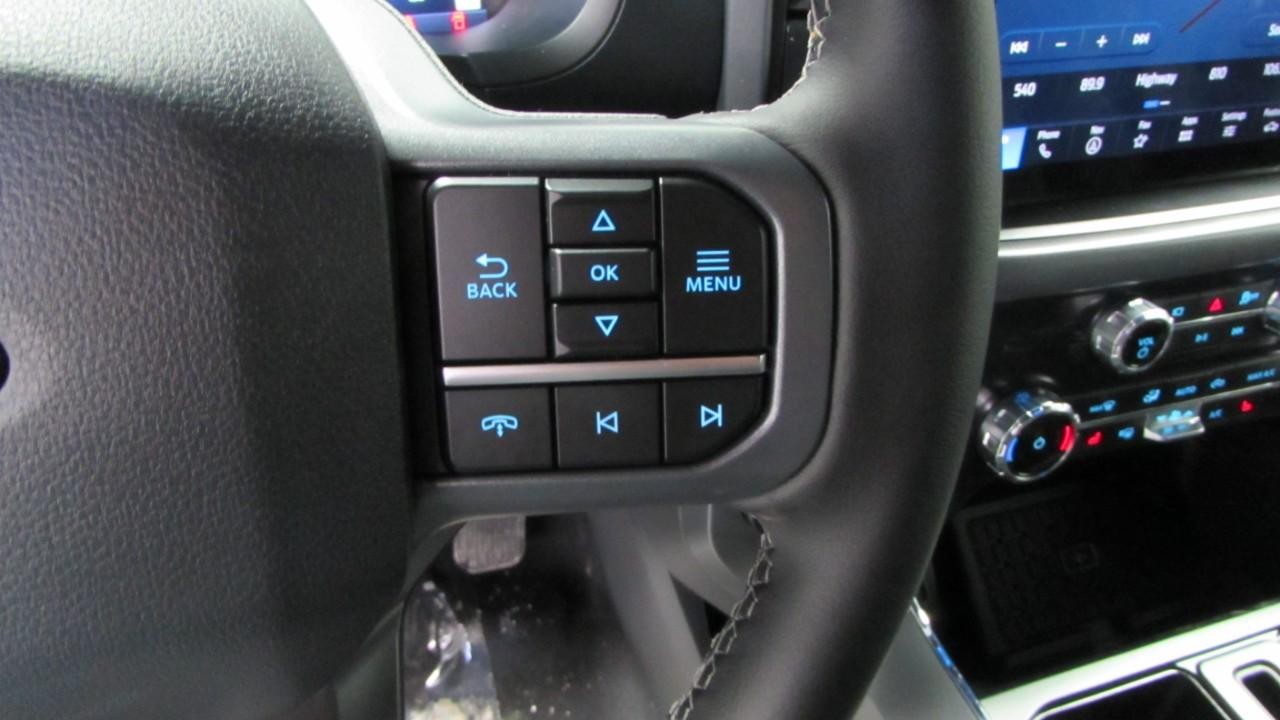 2025 Space White Metallic Ford F-150 XLT 4X4 Truck