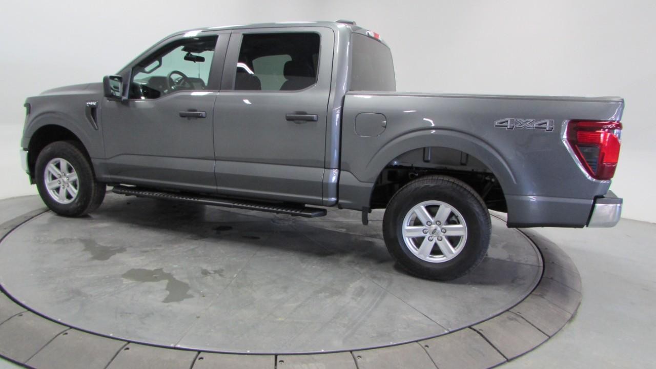 2025 Carbonized Gray Metallic Ford F-150 XL 4X4 Truck
