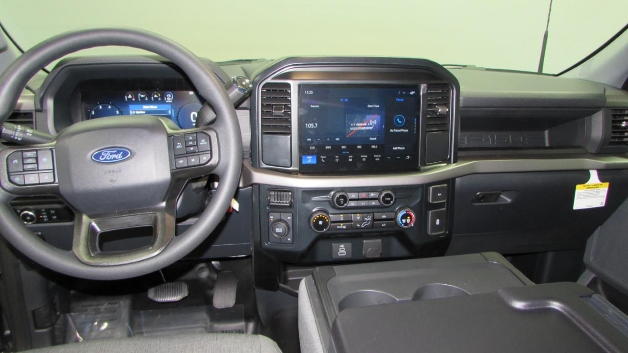 2025 Carbonized Gray Metallic Ford F-150 XL 4X4 Truck