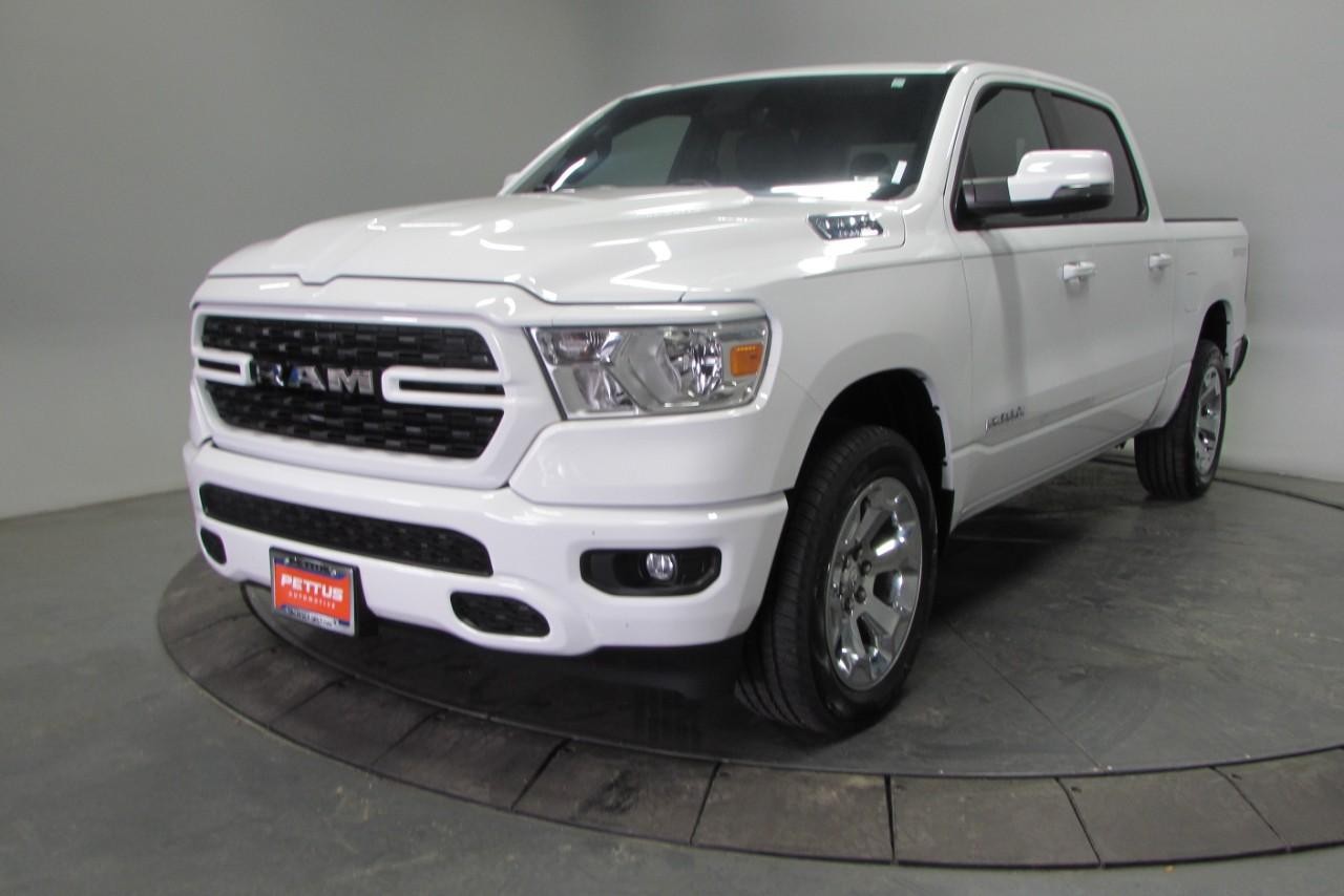 2023 Bright White Clearcoat Ram 1500 Big Horn/Lone Star 4X4 Truck