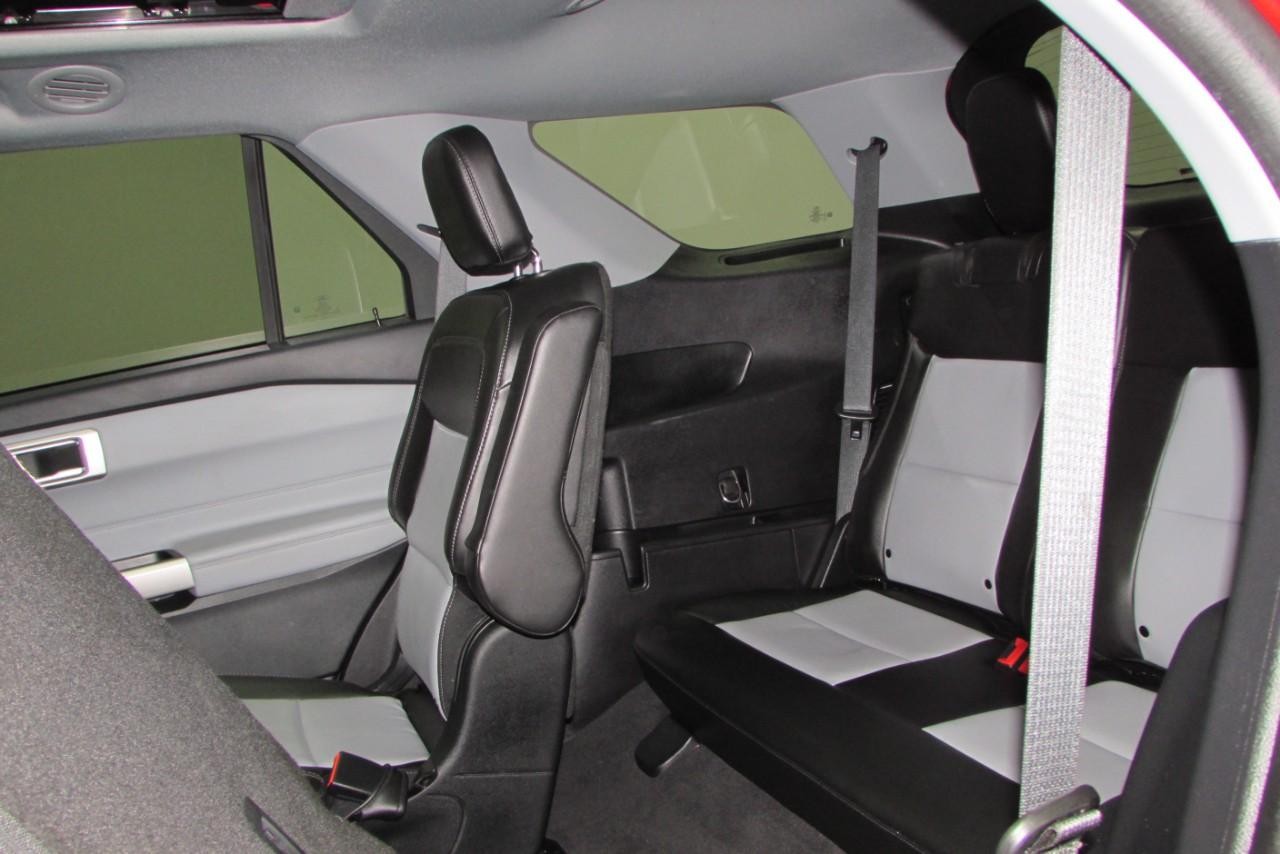 2022 Burgundy Velvet Tinted Clearcoat Ford Explorer XLT 4X4 SUV