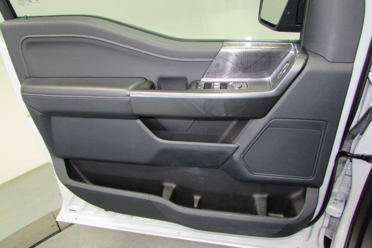 2022 Smoked Quartz Metallic Tinted Clearcoat Ford F-150 XLT 4X4 Truck