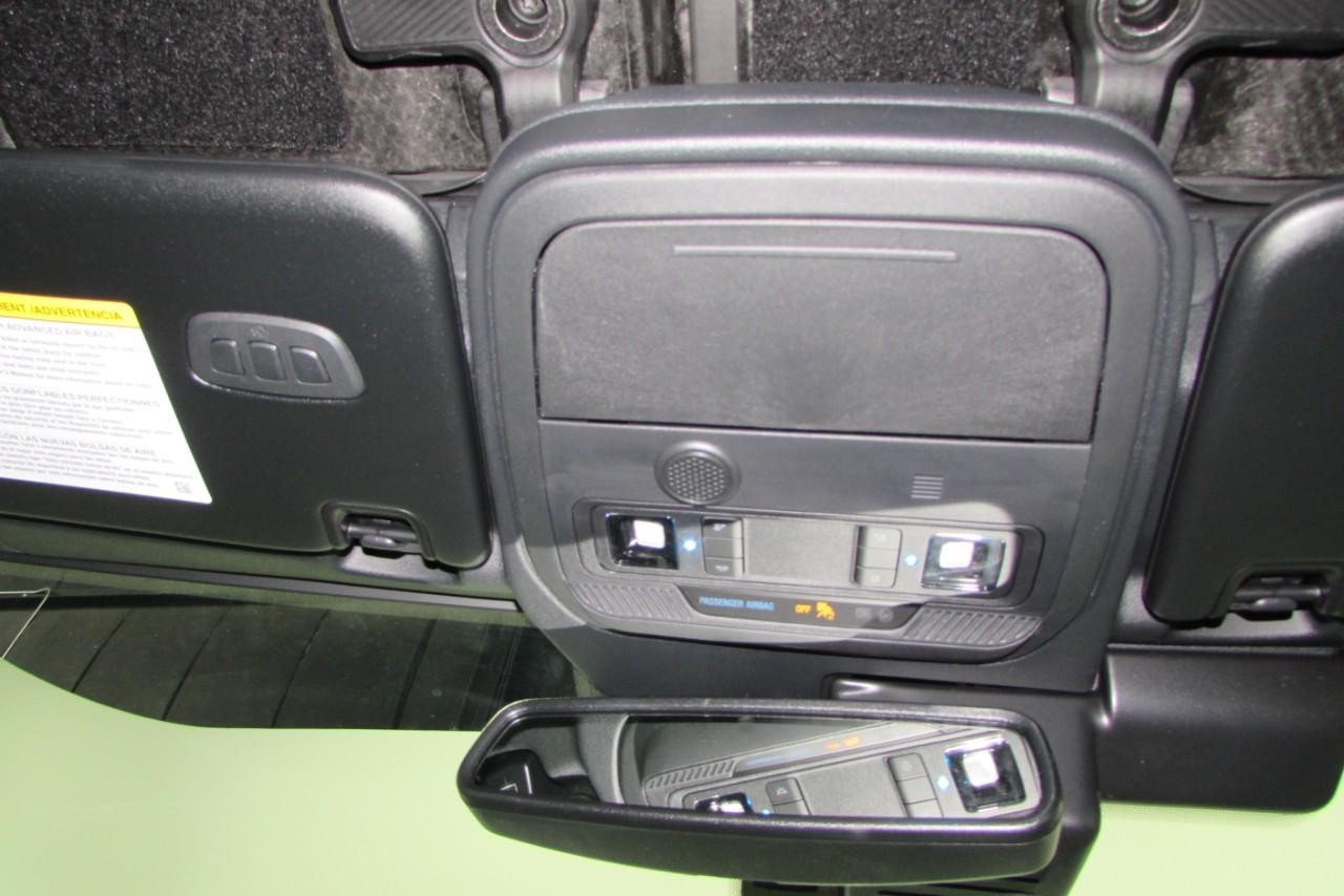 2025 Azure Gray Metallic Tri-Coat Ford Bronco Outer Banks 4X4 SUV