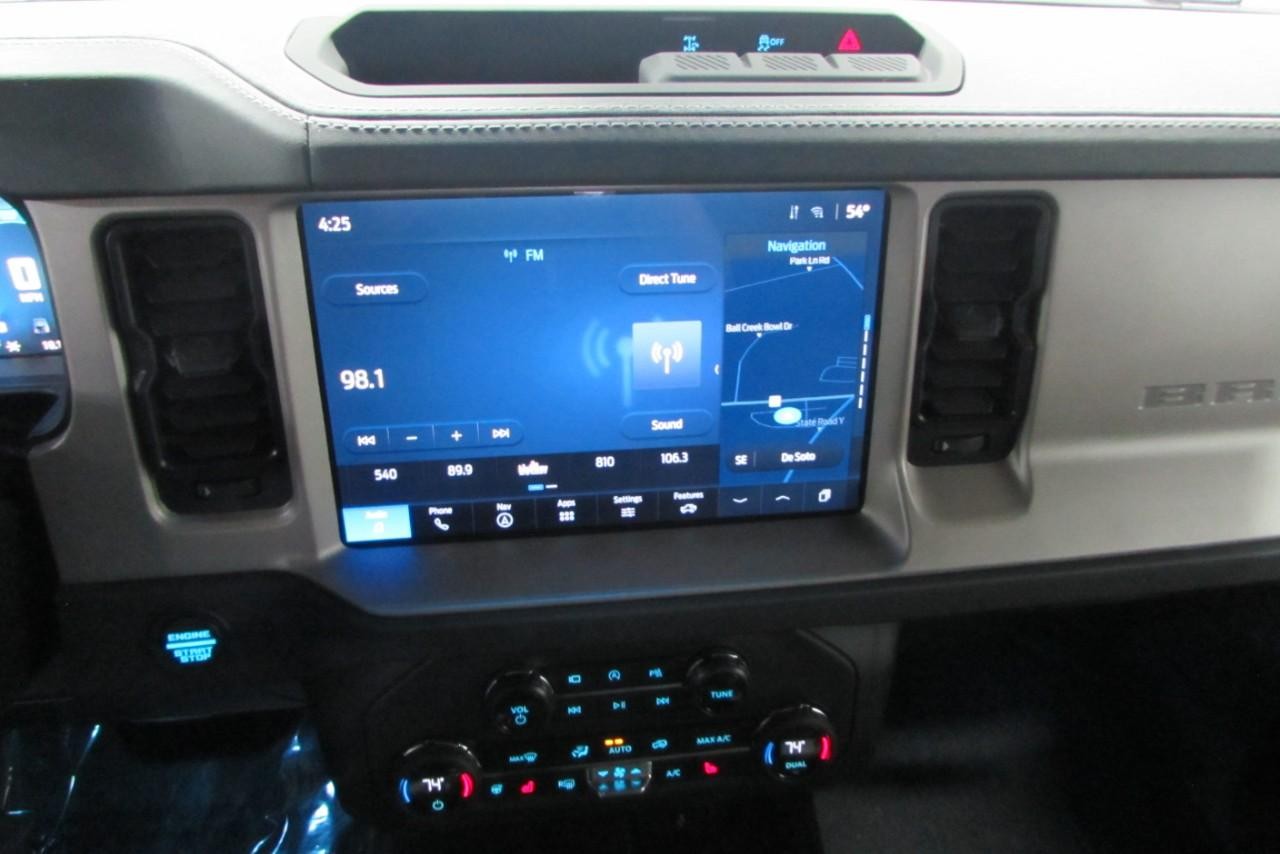 2025 Azure Gray Metallic Tri-Coat Ford Bronco Outer Banks 4X4 SUV