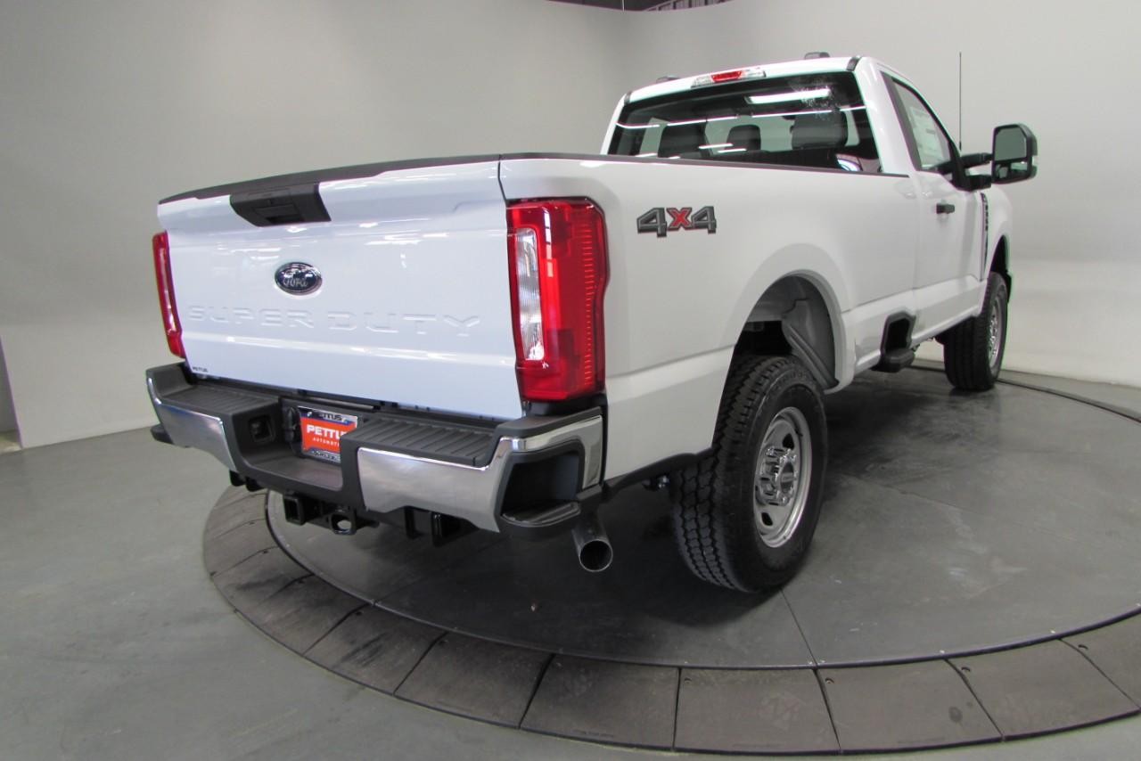 2025 Oxford White Ford Super Duty F-350 SRW XL 4X4 Truck