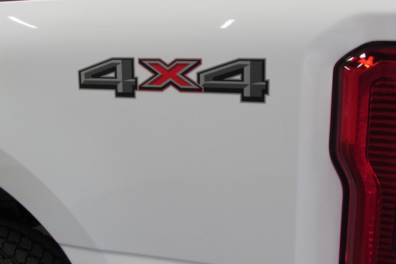 2025 Oxford White Ford Super Duty F-350 SRW XL 4X4 Truck