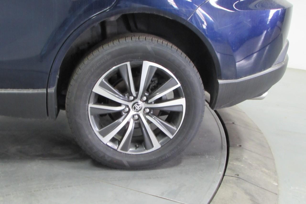 2022 Blueprint Toyota Venza XLE AWD SUV