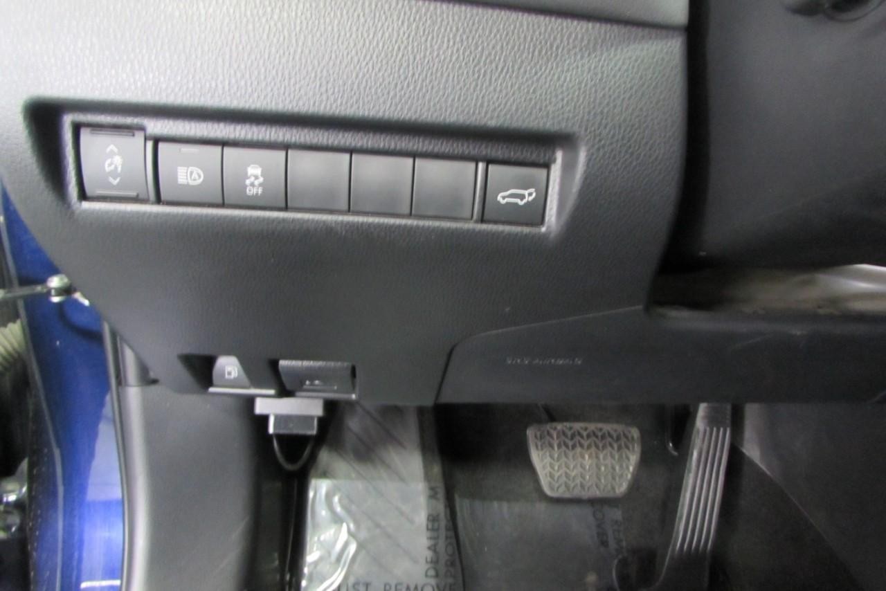 2022 Blueprint Toyota Venza XLE AWD SUV