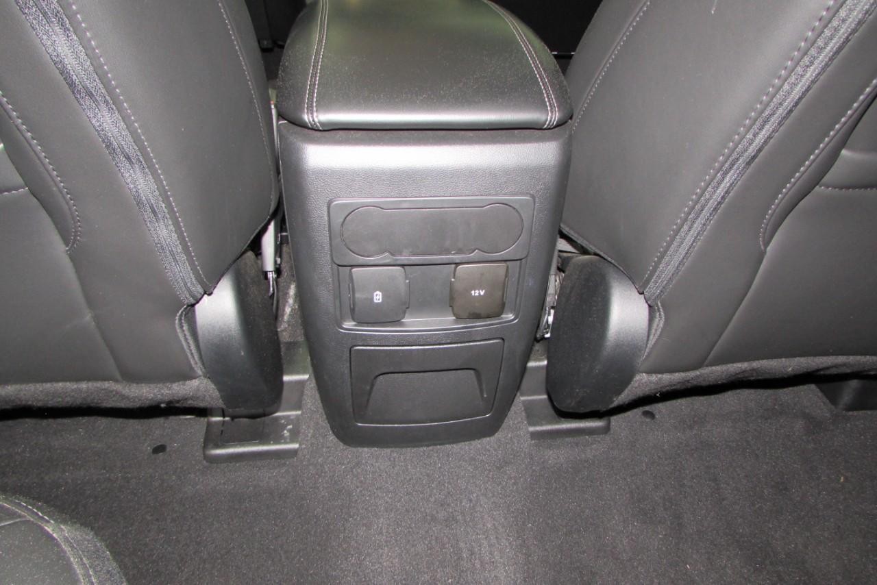 2022 Carbonized Gray Metallic Ford Explorer XLT 4X4 SUV