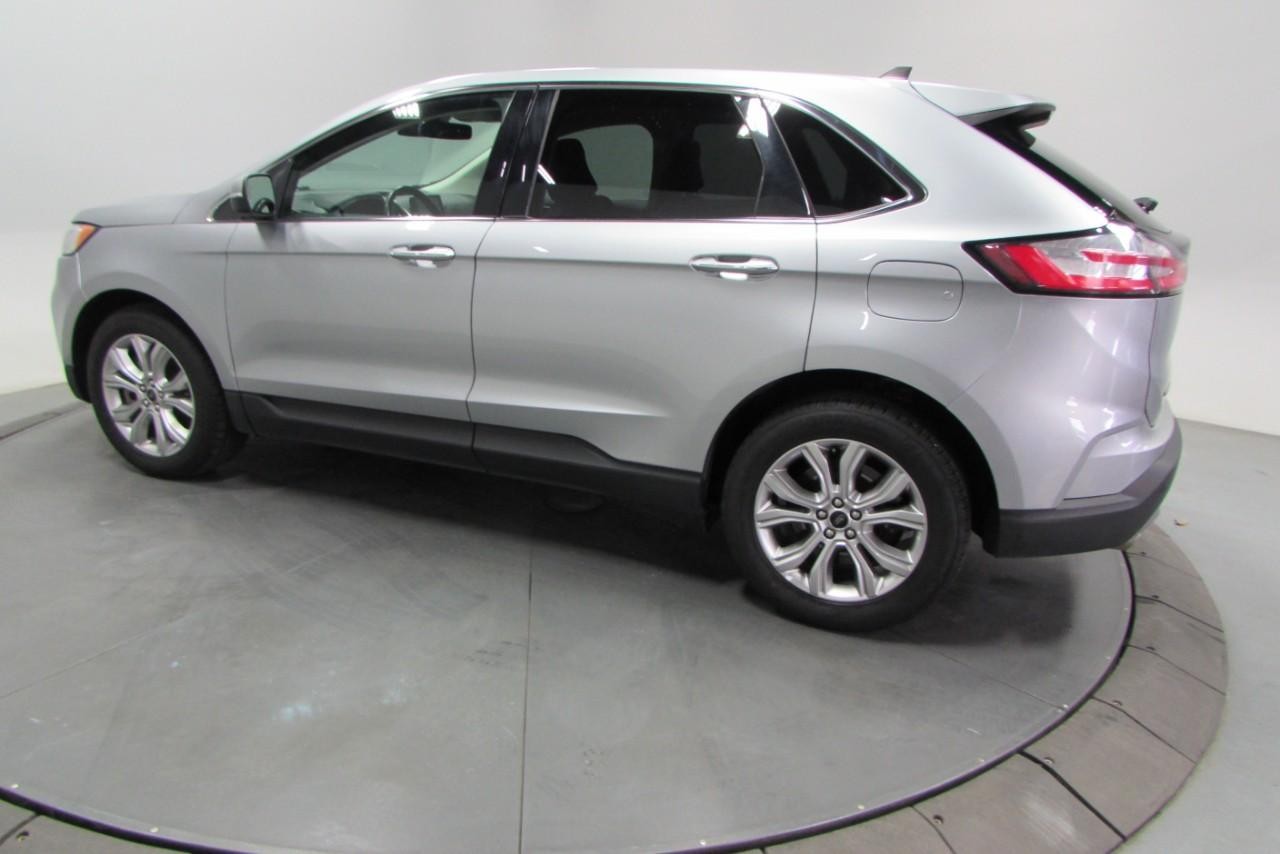2023 Iconic Silver Metallic Ford Edge Titanium AWD SUV