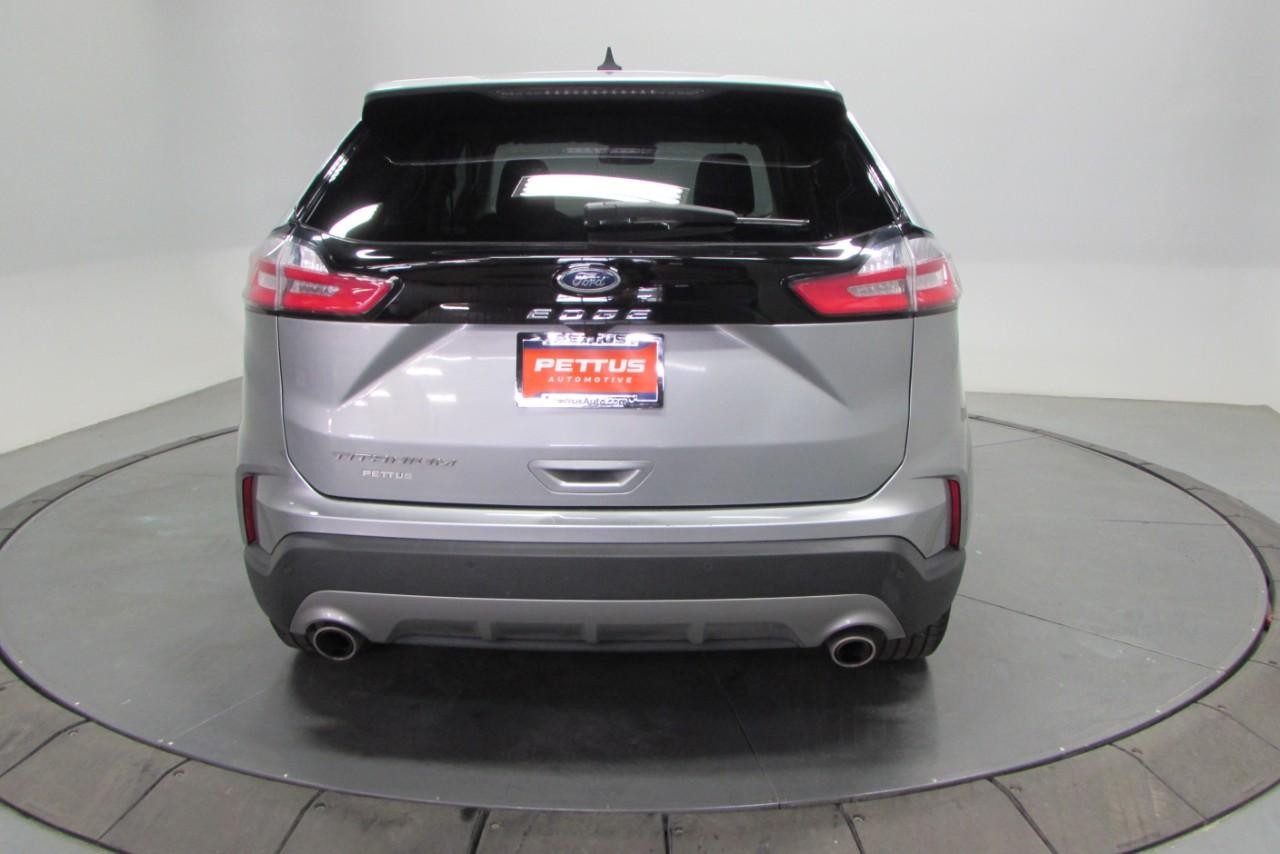 2023 Iconic Silver Metallic Ford Edge Titanium AWD SUV
