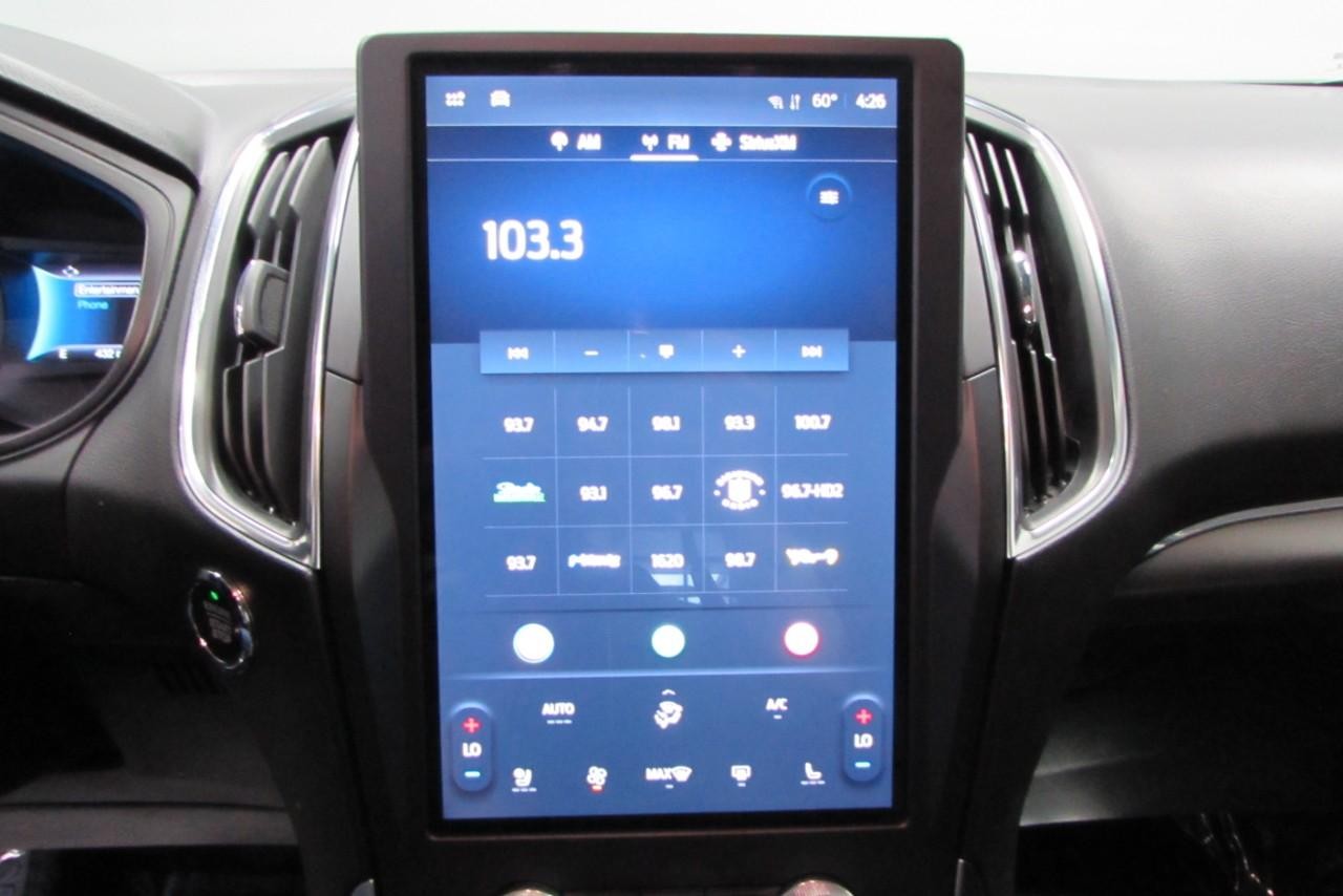 2023 Iconic Silver Metallic Ford Edge Titanium AWD SUV