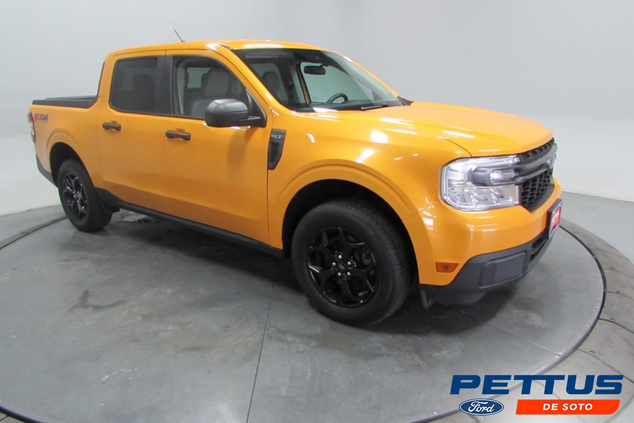 2022 Cyber Orange Tricoat Metallic Ford Maverick XLT Truck