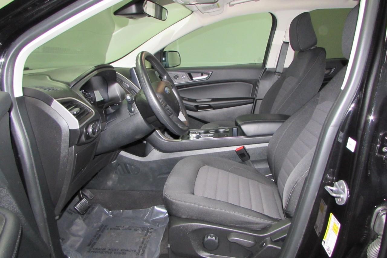 2024 Agate Black Metallic Ford Edge SE AWD SUV