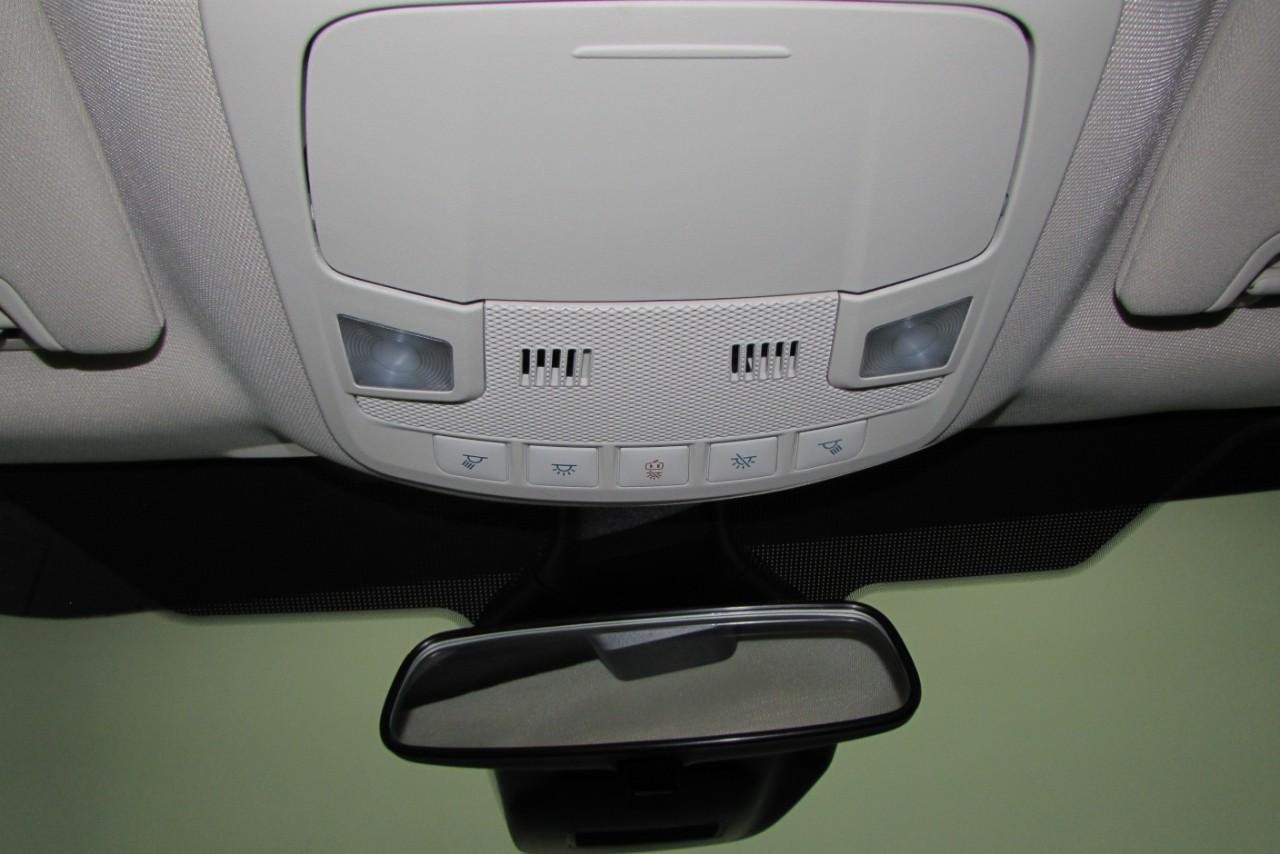 2024 Agate Black Metallic Ford Edge SE AWD SUV
