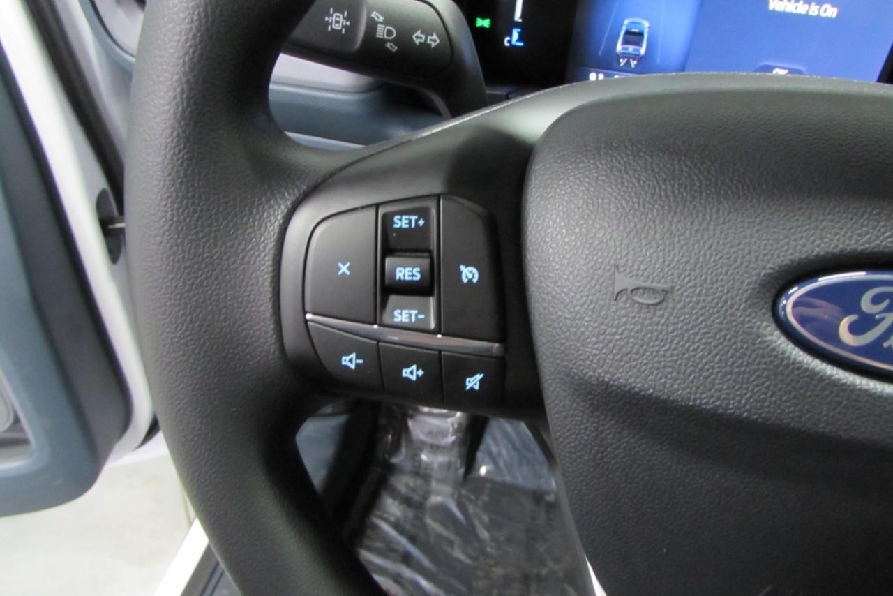 2025 Oxford White Ford Maverick XL FWD Truck