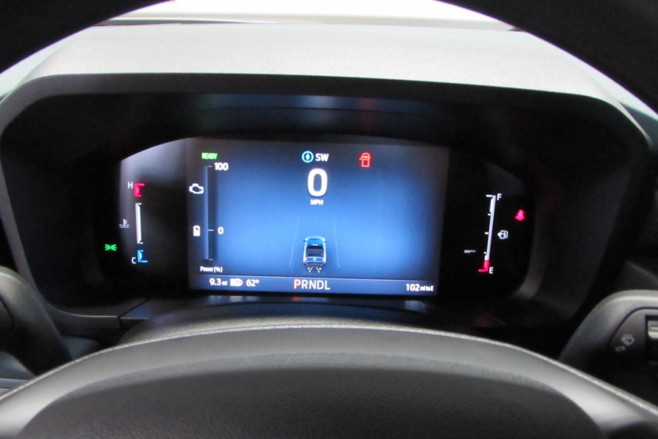 2025 Oxford White Ford Maverick XL FWD Truck