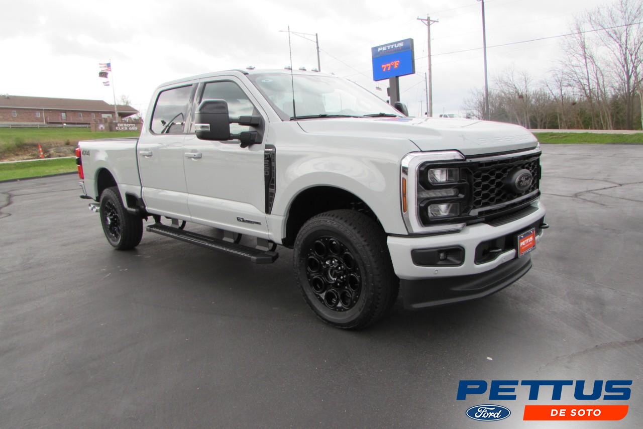 2025 Avalanche Ford Super Duty F-250 SRW LARIAT Truck