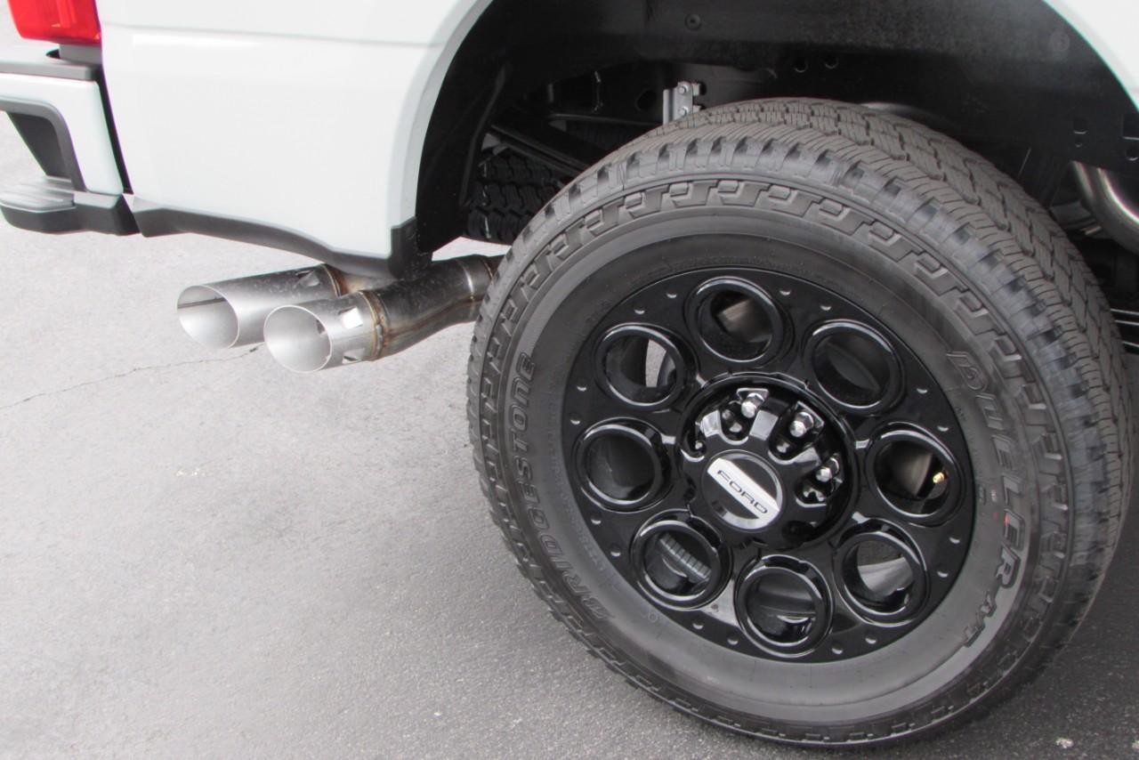 2025 Avalanche Ford Super Duty F-250 SRW LARIAT 4X4 Truck