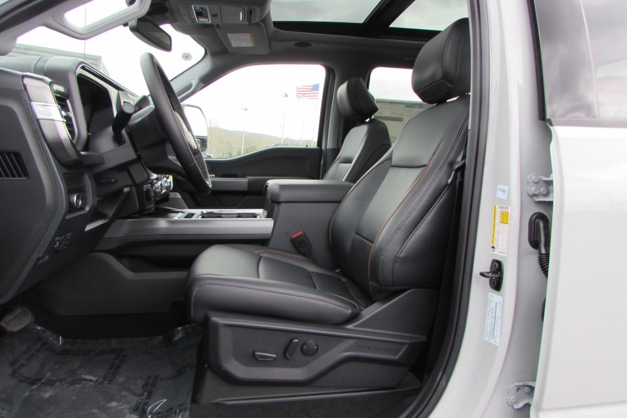 2025 Avalanche Ford Super Duty F-250 SRW LARIAT 4X4 Truck
