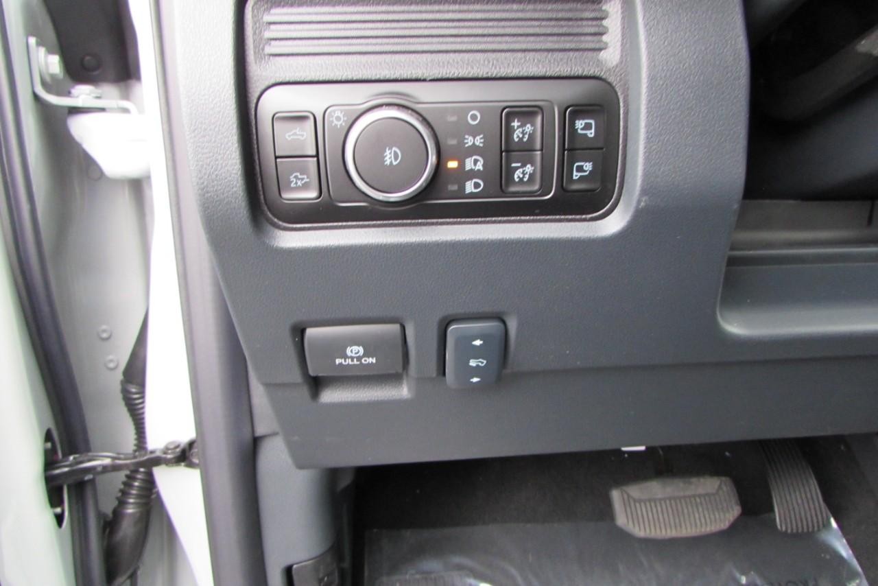 2025 Avalanche Ford Super Duty F-250 SRW LARIAT 4X4 Truck