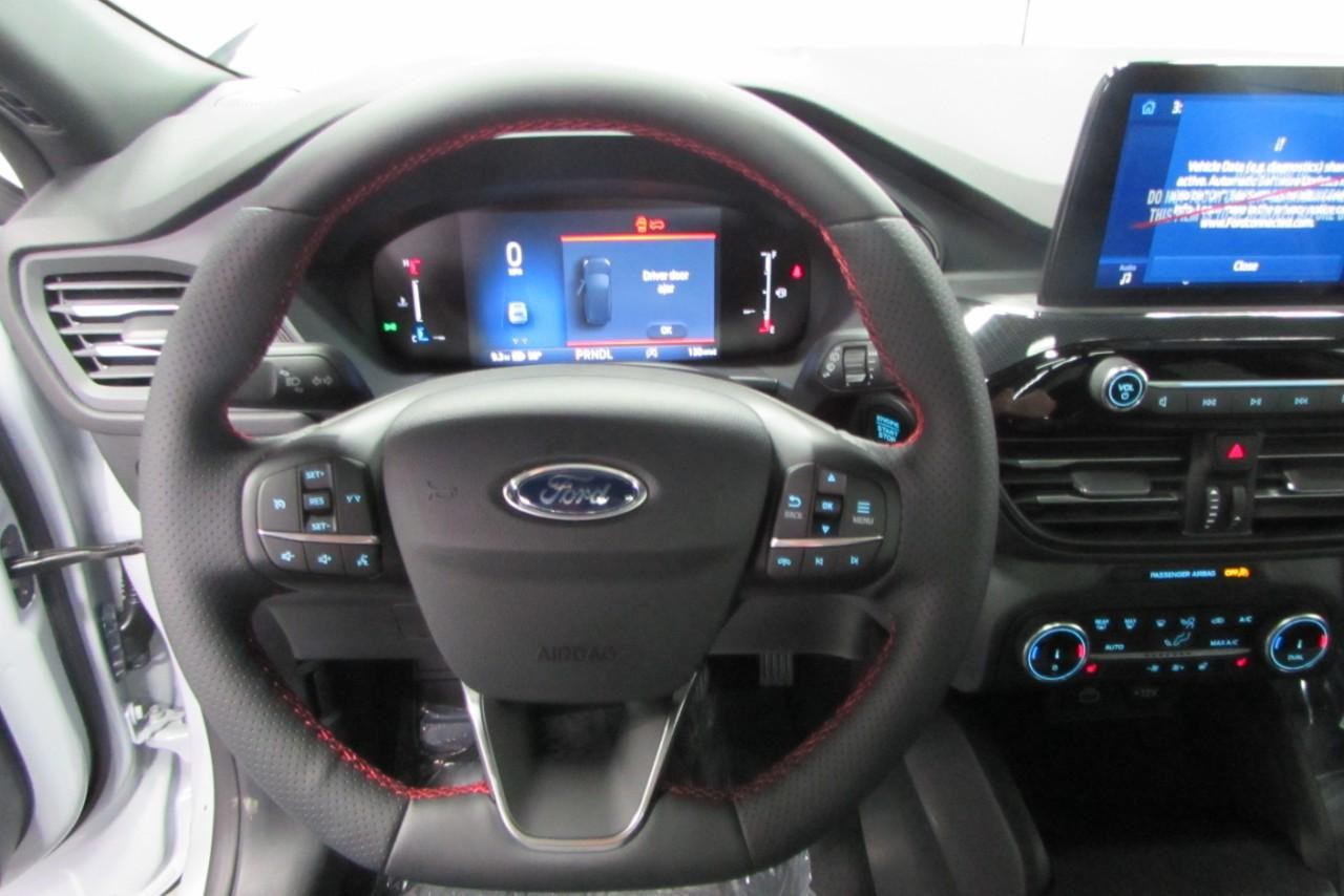2025 Space Silver Metallic Ford Escape ST-Line AWD SUV