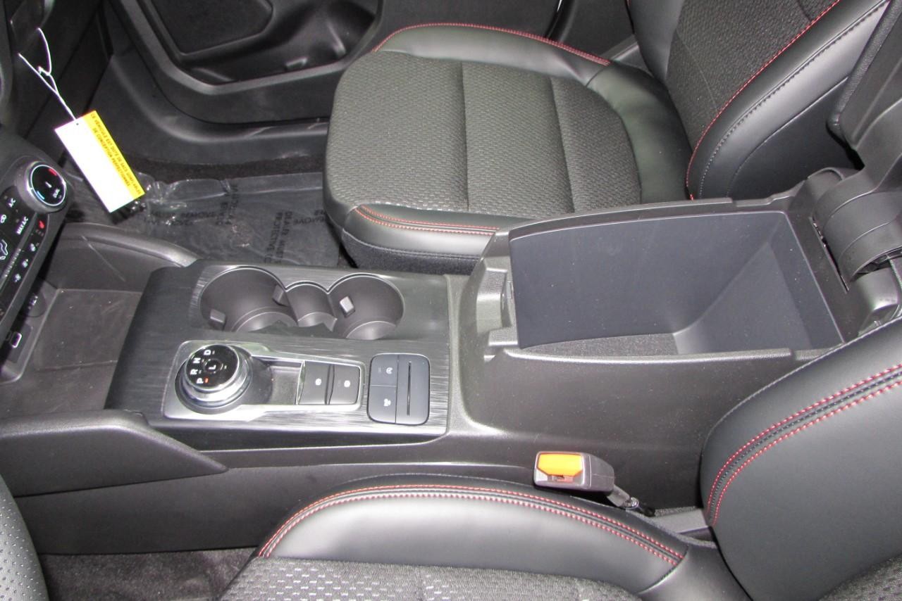 2025 Space Silver Metallic Ford Escape ST-Line AWD SUV
