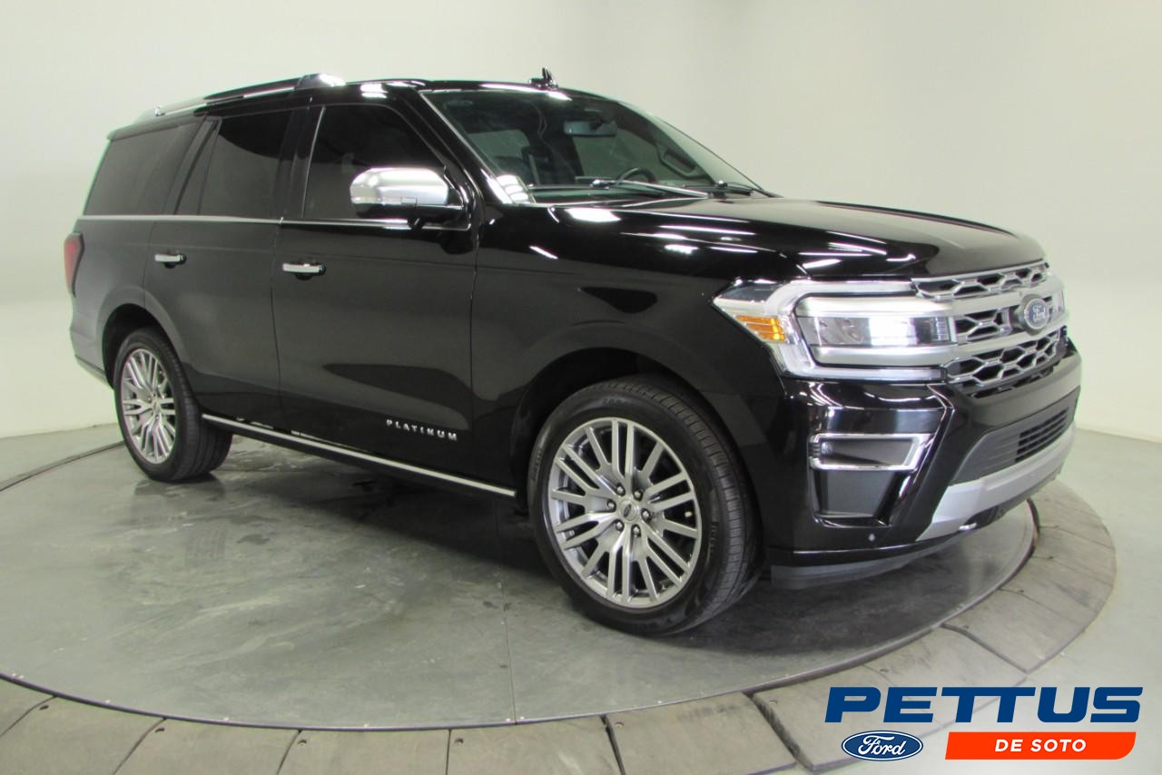 2023 Agate Black Metallic Ford Expedition Platinum 4X4 SUV