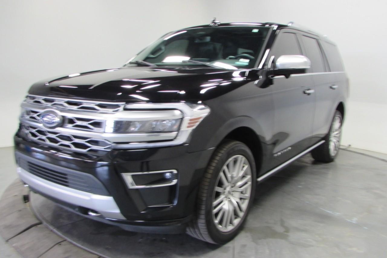 2023 Agate Black Metallic Ford Expedition Platinum 4X4 SUV