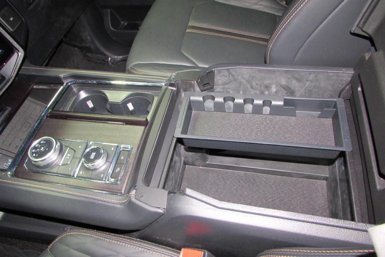 2023 Agate Black Metallic Ford Expedition Platinum 4X4 SUV