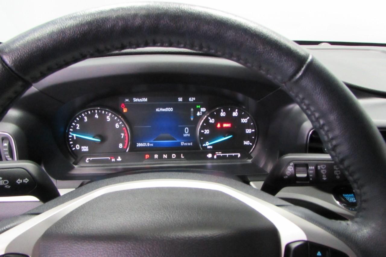 2022 Carbonized Gray Metallic Ford Explorer XLT 4X4 SUV