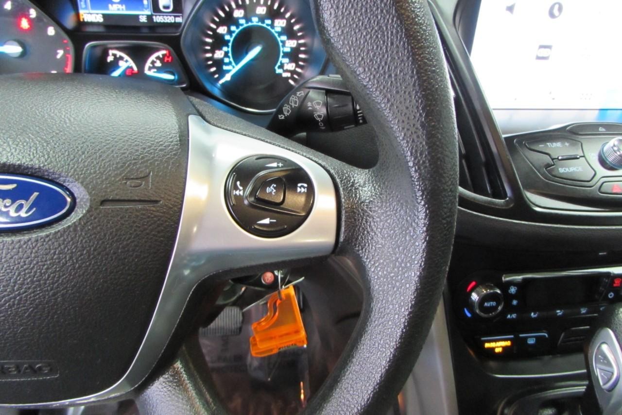 2016 Ingot Silver Ford Escape SE FWD SUV