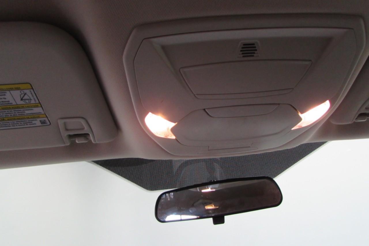 2016 Ingot Silver Ford Escape SE FWD SUV