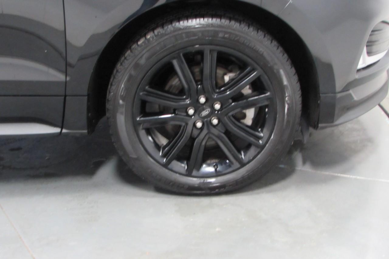 2022 Agate Black Metallic Ford Edge ST Line AWD SUV