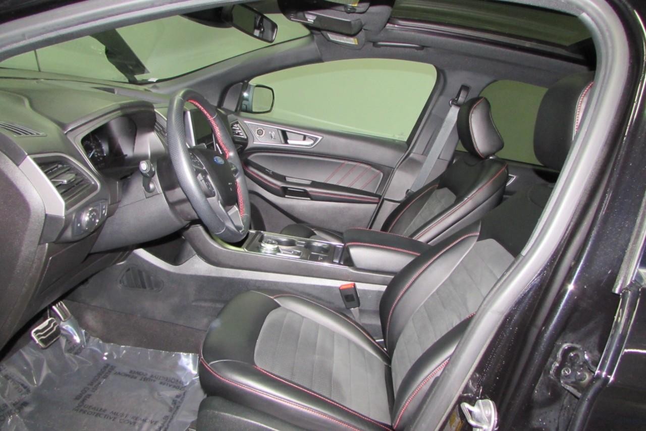 2022 Agate Black Metallic Ford Edge ST Line AWD SUV