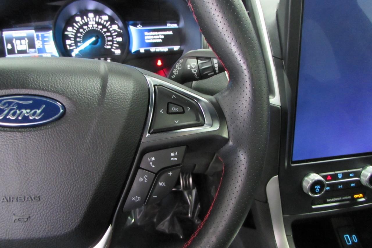 2022 Agate Black Metallic Ford Edge ST Line AWD SUV