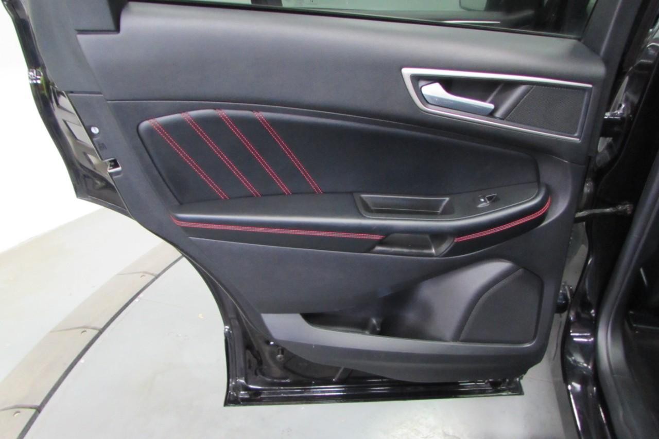 2022 Agate Black Metallic Ford Edge ST Line AWD SUV