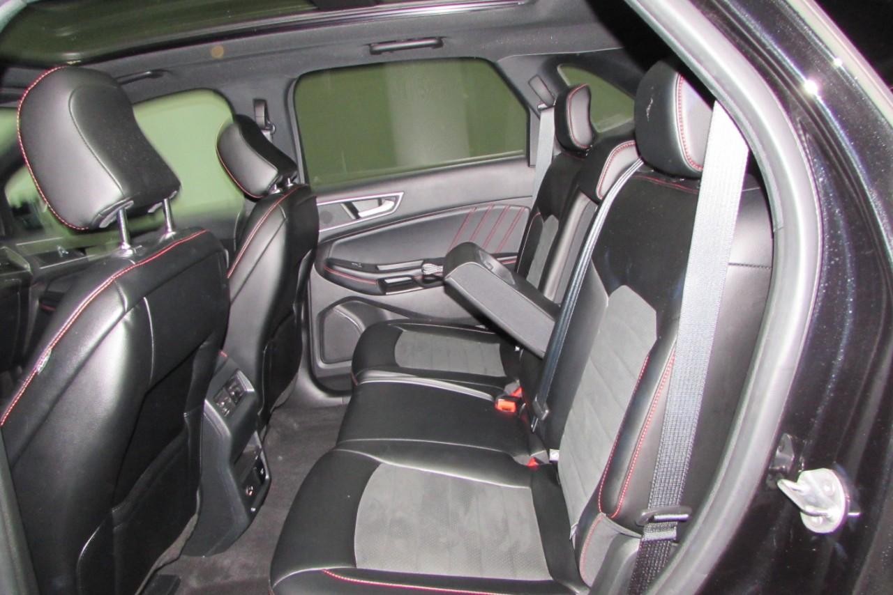 2022 Agate Black Metallic Ford Edge ST Line AWD SUV