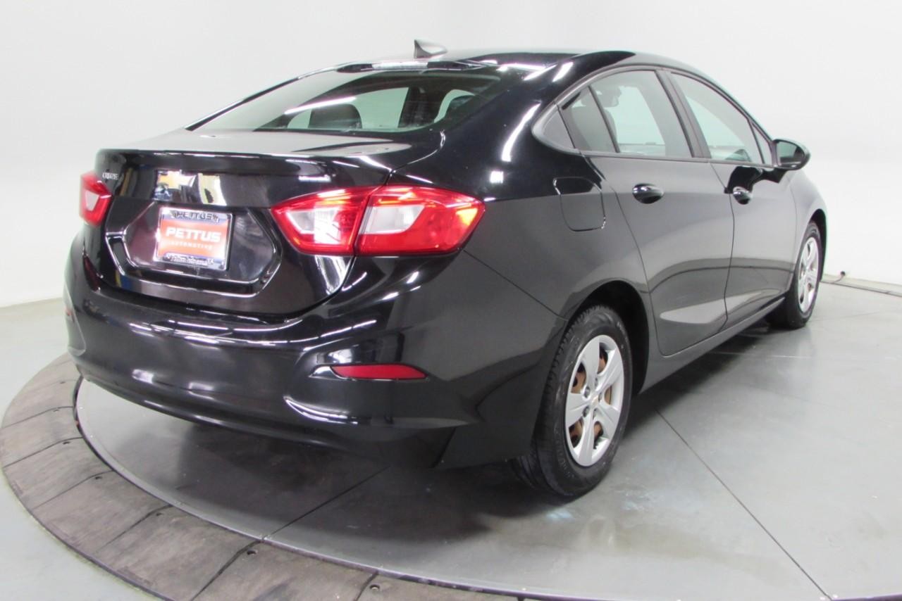 2018 Mosaic Black Metallic Chevrolet Cruze LS FWD Sedan