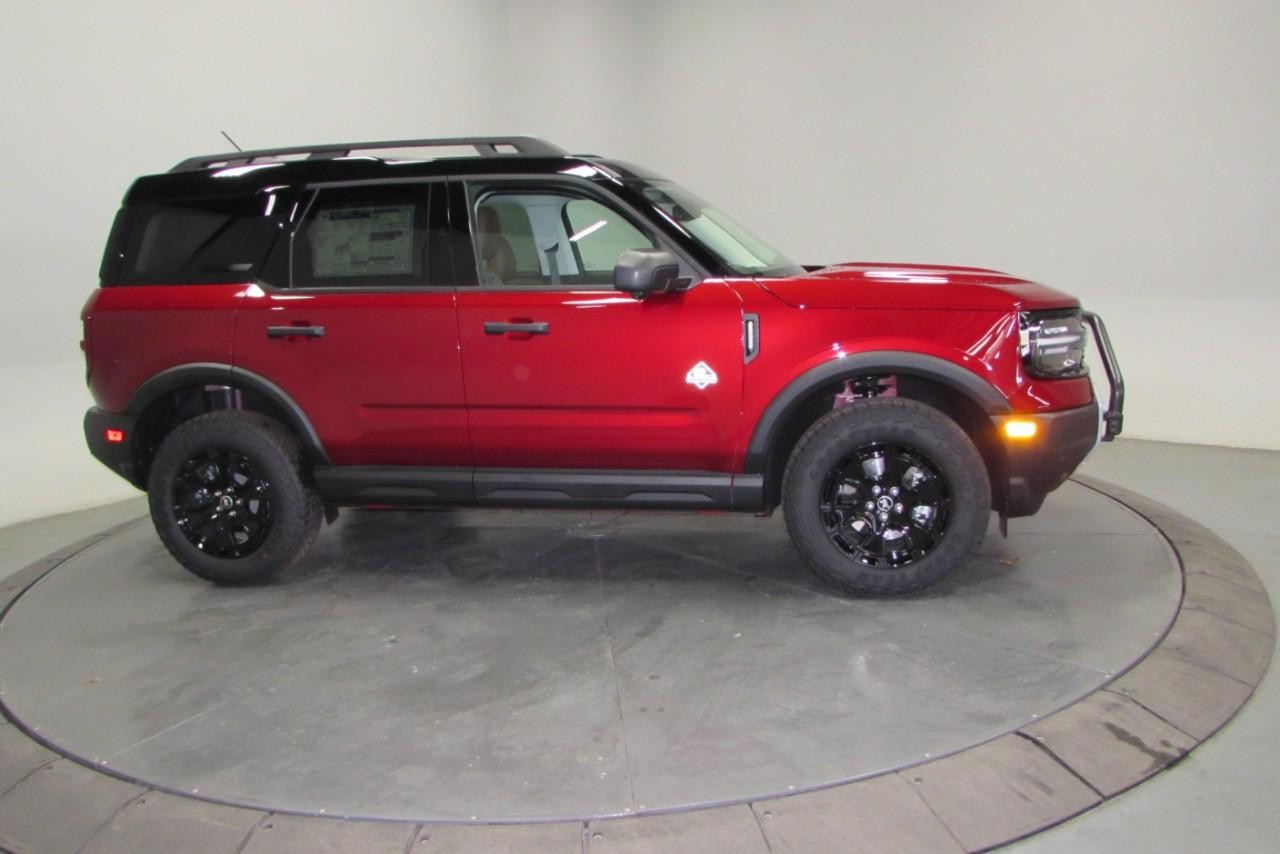 2025 Ruby Red Metallic Tinted Clearcoat Ford Bronco Sport Outer Banks 4X4 SUV